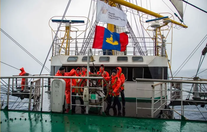 Юные моряки в кругосветке "Паллады" 2020