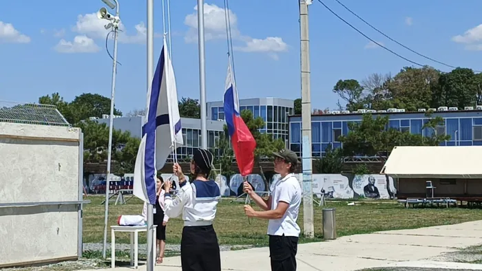 "Море начинается в "Смене" 2026
